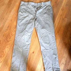 Dockers classic fit Khakis